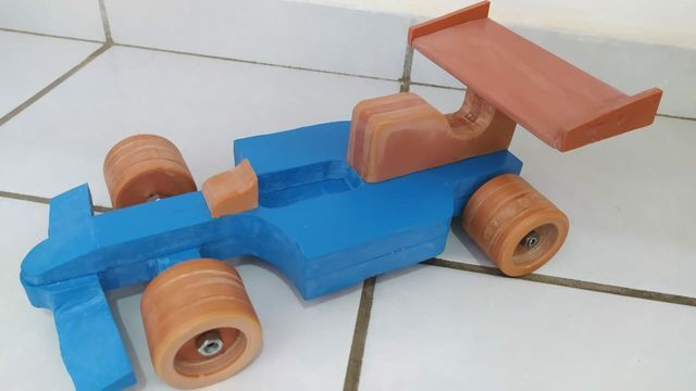 Brinquedos em PVC (CARROS) - Foto 6