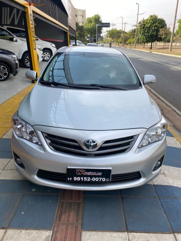 COROLLA XEI 2013
