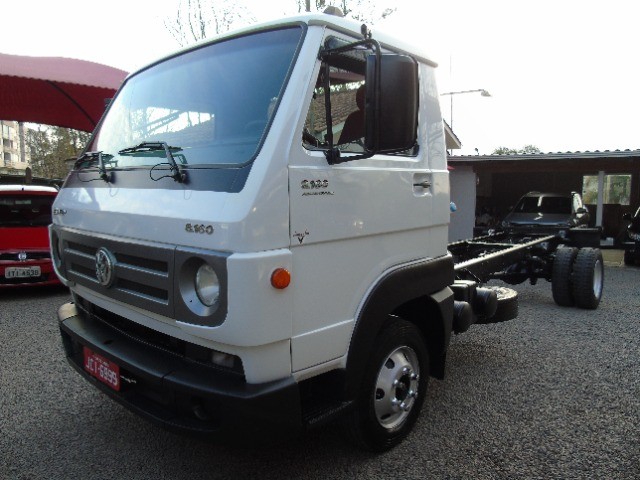 VOLKSWAGEN 8.160 DELIVERY 2015