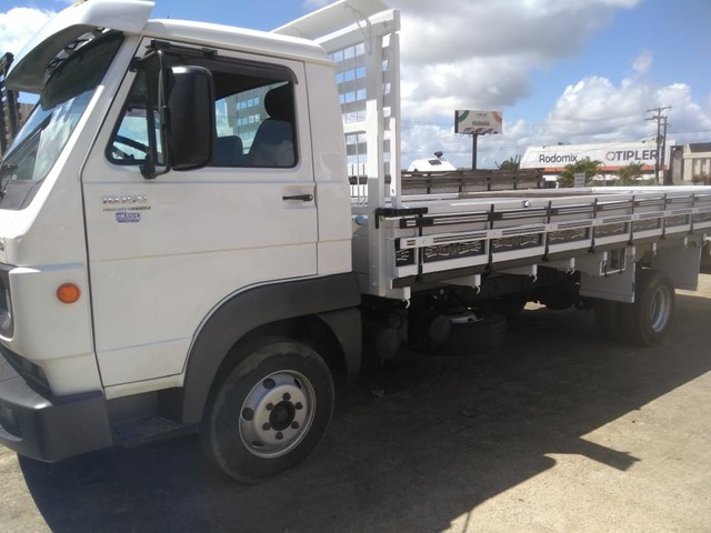 CAMINHÃO VOLKSWAGEN 10.160 NOVO