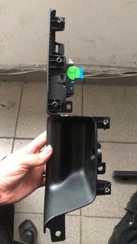 Hyundai creta 2017/2021 comando do vidro traseiro lado direito  - Foto 2