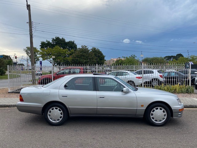 Lexus LS 400 4.0, foto 4 de 19