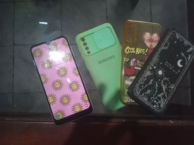 A 30s 64gb Samsung celular 