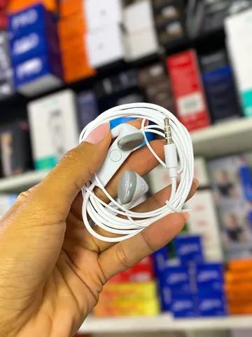Fone de Ouvido C-550 Com Fio - Foto 2