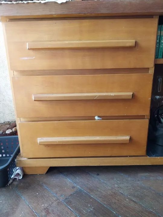 Rack Estante de madeira para TV. - Foto 4
