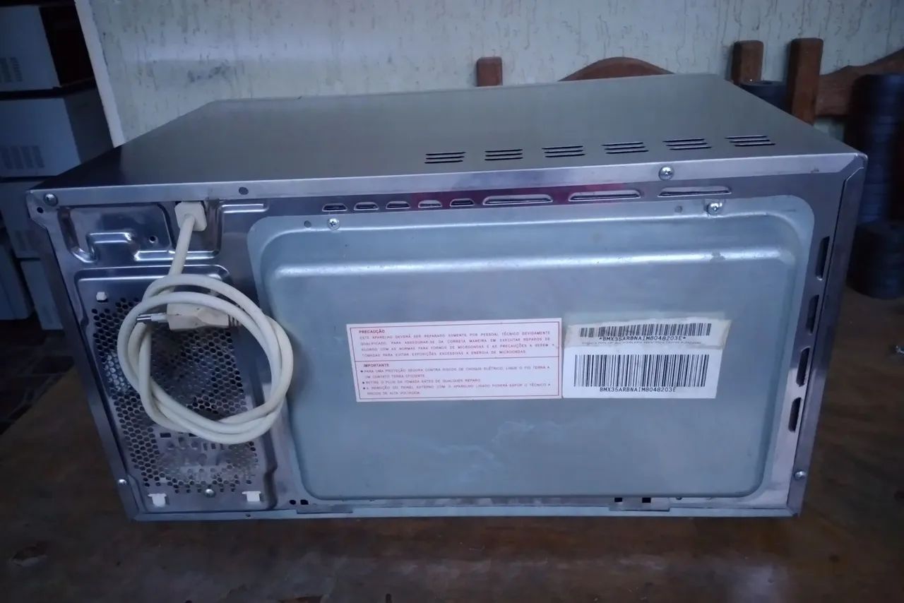 Micro-ondas Brastemp 30 litros inox espelhado  - Foto 5