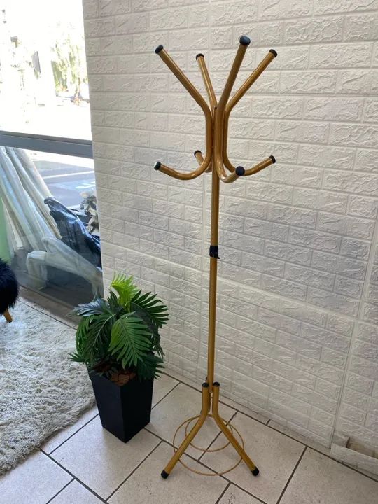 Mancebo Dourado para Loja ou Casa 