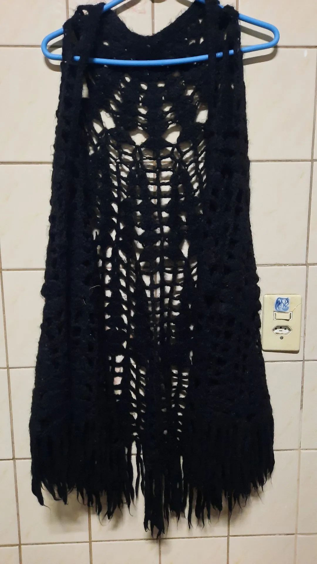 Casaco Feminino Azul com Capuz de Pelúcia - Foto 5