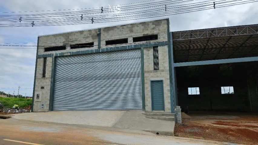 Galpão 300m2- Valparaiso de Goiás- Venda e locação 