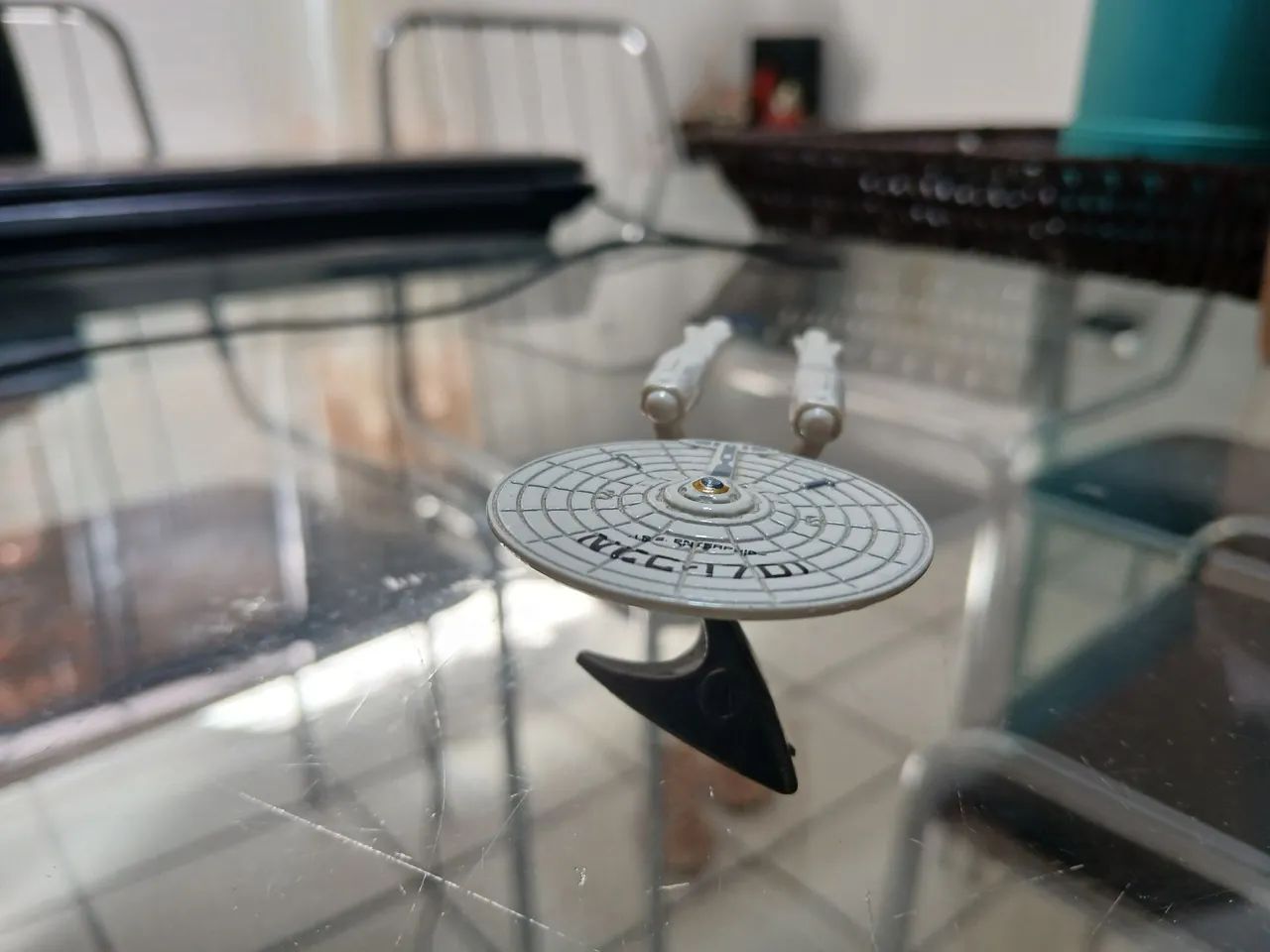Miniatura Hot Wheels nave espacial Enterprise Star Trek - Foto 4