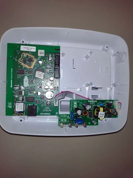 Kit AMT 8000 - Central, 01 Teclado, 01 IVP Pet Cam, 02 XAS 8000, 02 TX 8000, 01 XAC 8000  - Foto 5