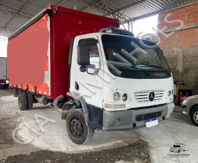 MB ACELLO 915 ANO 2007 BAU SIDER 6M