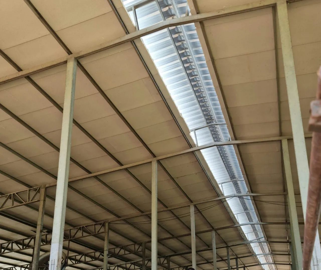 Telhas isotérmicas sanduíche e semi-sanduiche  - Foto 6