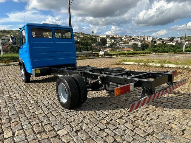 MB 710 Chassis - Foto 4