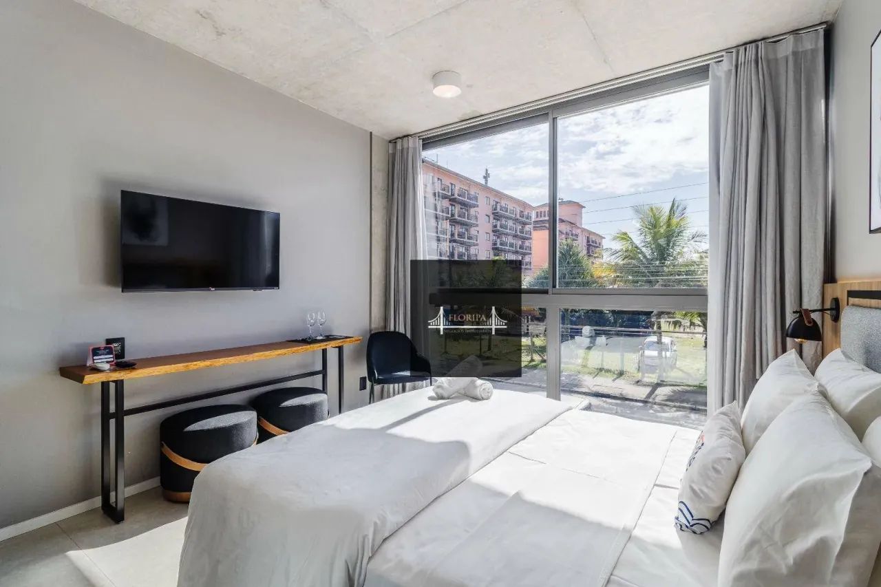 OPORTUNIDADE IMPERDÍVEL EM JURERÊ, LOFTS E LOJAS À VENDA  A APENAS 100 METROS DO MAR! - Foto 4