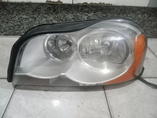 Farol Esquerdo Volvo Xc60 2006 