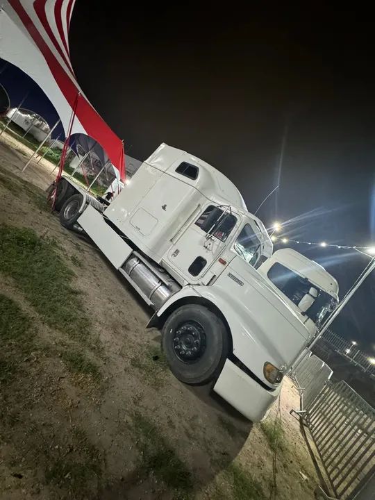 Caminhão Truck - Excelente estado - Foto 4