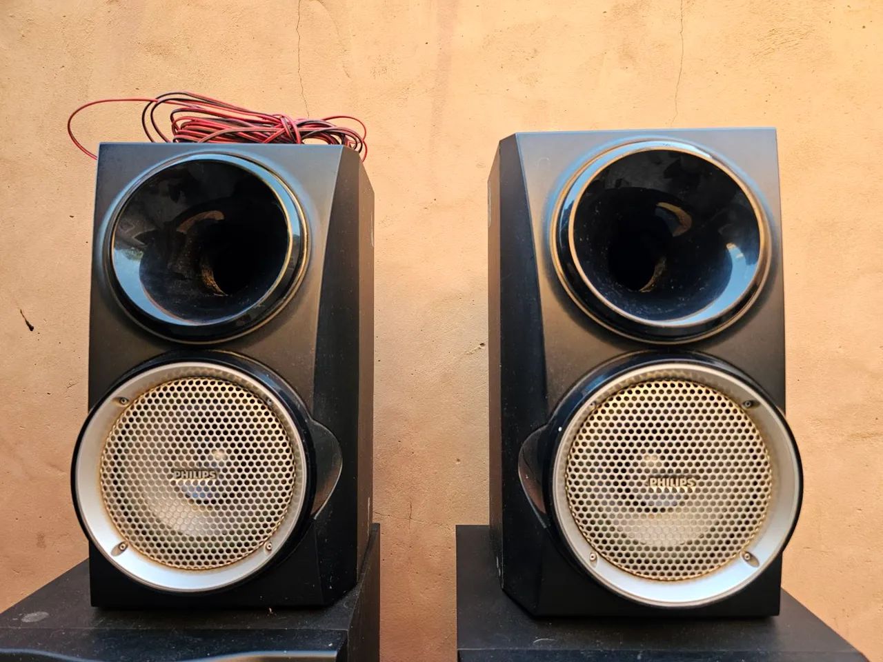 06 Caixas de Som Philips Potentes "desapego"  - Foto 3