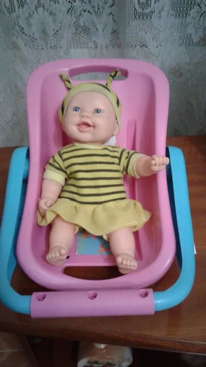 Bebê com cadeirinha usada leia - Foto 2