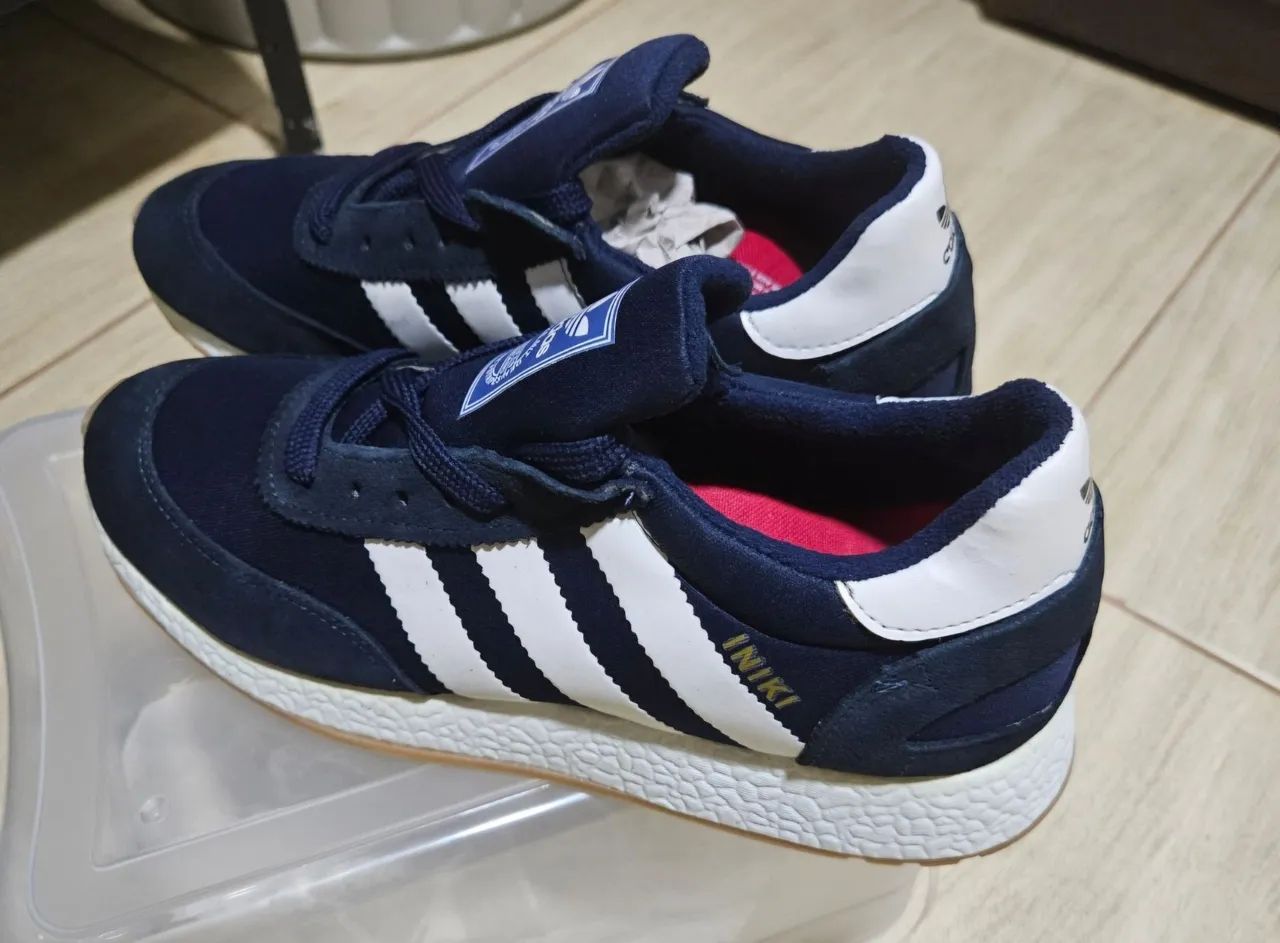 Tênis Adidas INIKI Azul Marinho - Foto 2
