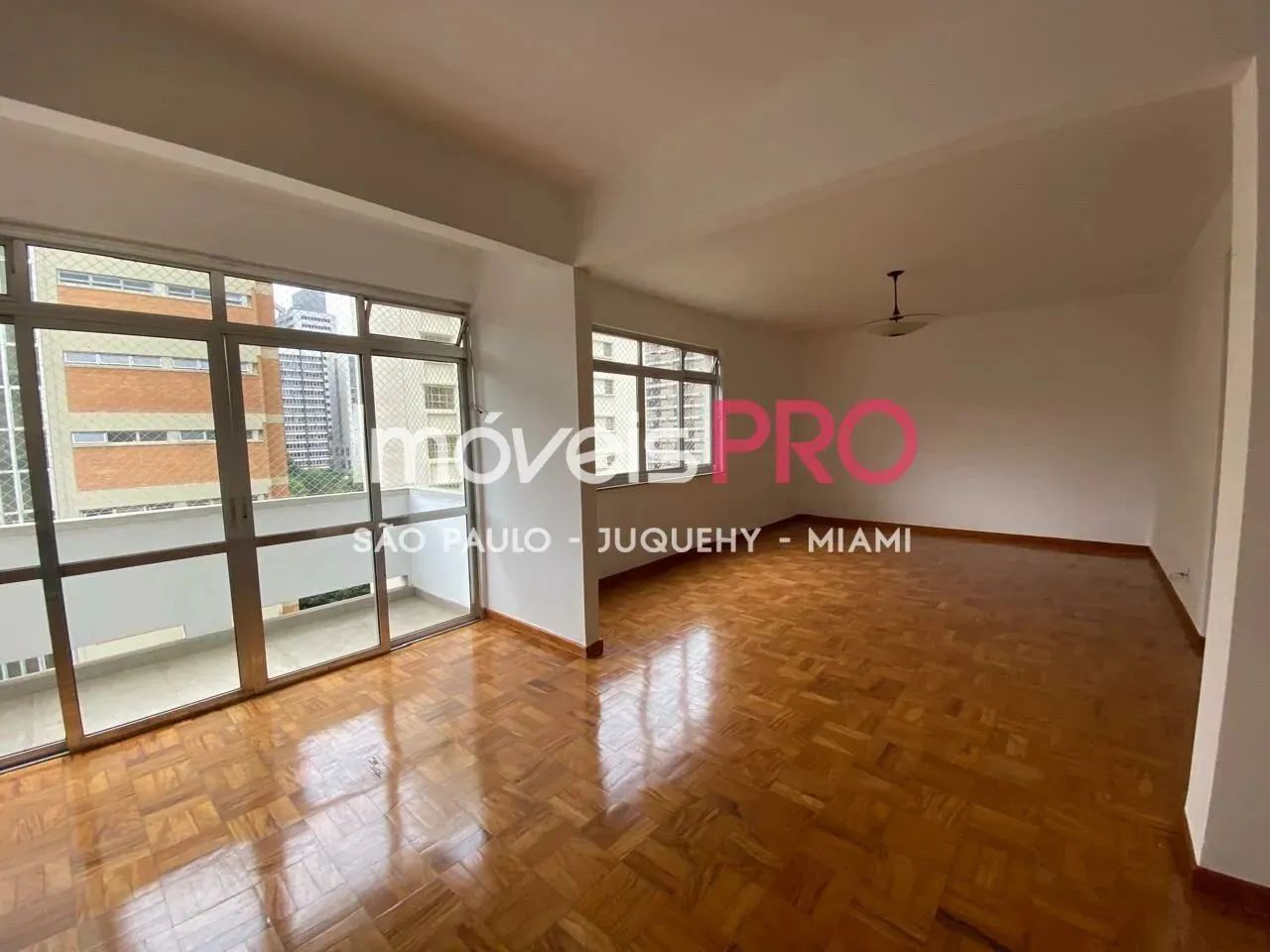 Jardim Paulista- 150m² - 3 dormitórios - 2 banheiros - 1 vaga