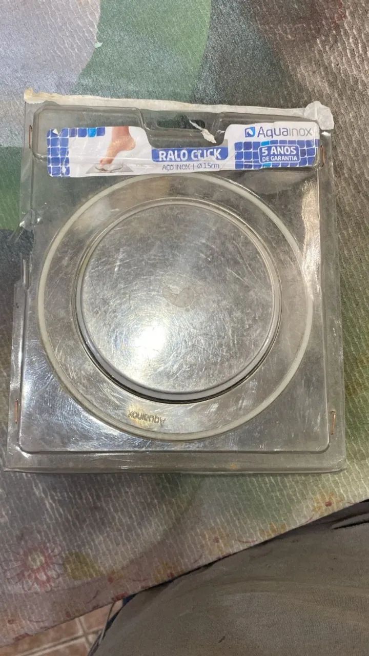 Square Recessed Drain with Intelligent Click Mechanism, Polished Stainless Steel, 15x15 cm