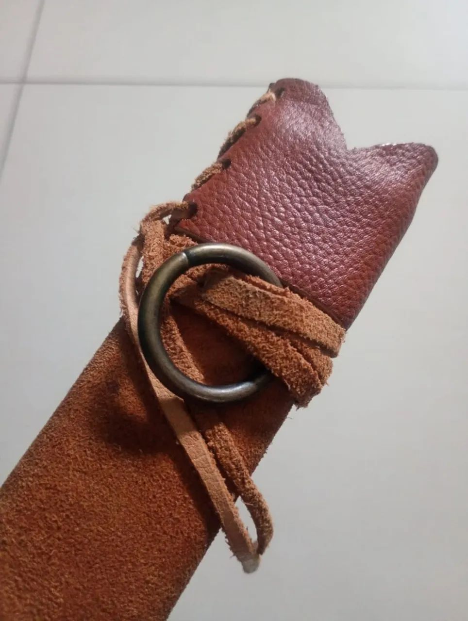 Antiga e rara espada com bainha em couro - Foto 6