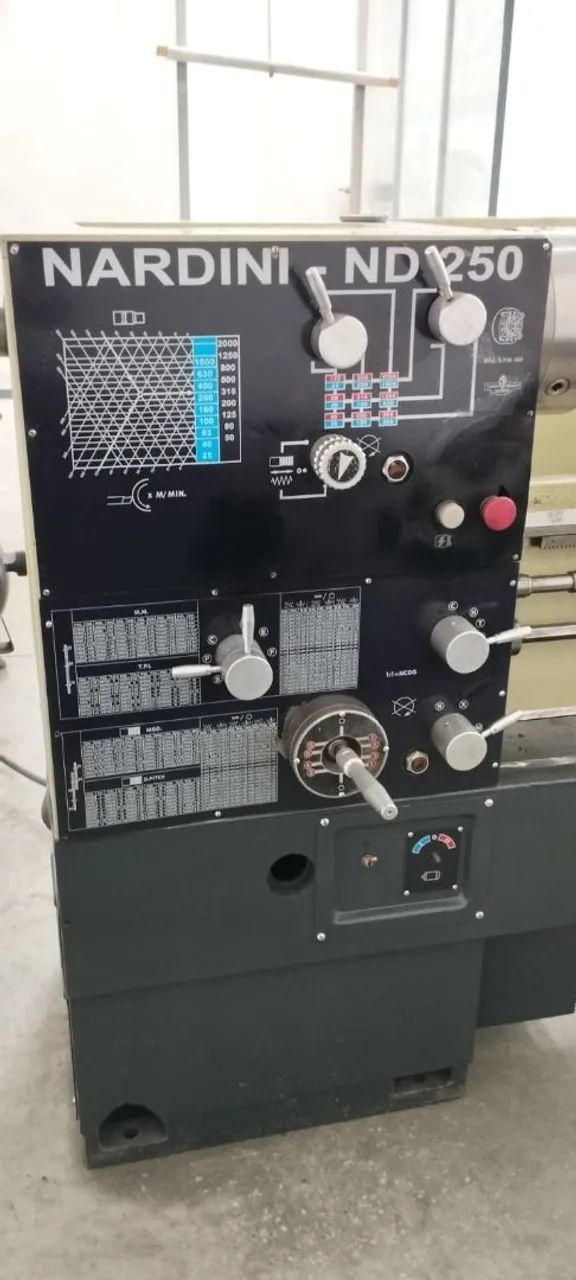 TORNO MECÂNICO ND 250