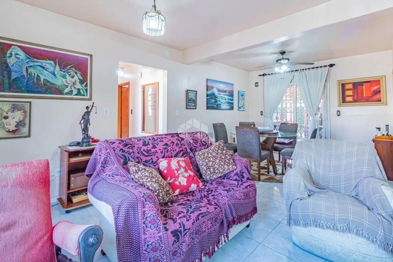 Casa 3 dormitórios com piscina no Bairro Guarujá na Zona Sul de Porto alegre - Foto 4