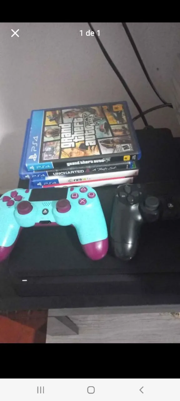 Playstation 4 com Jogos e 2 Controles