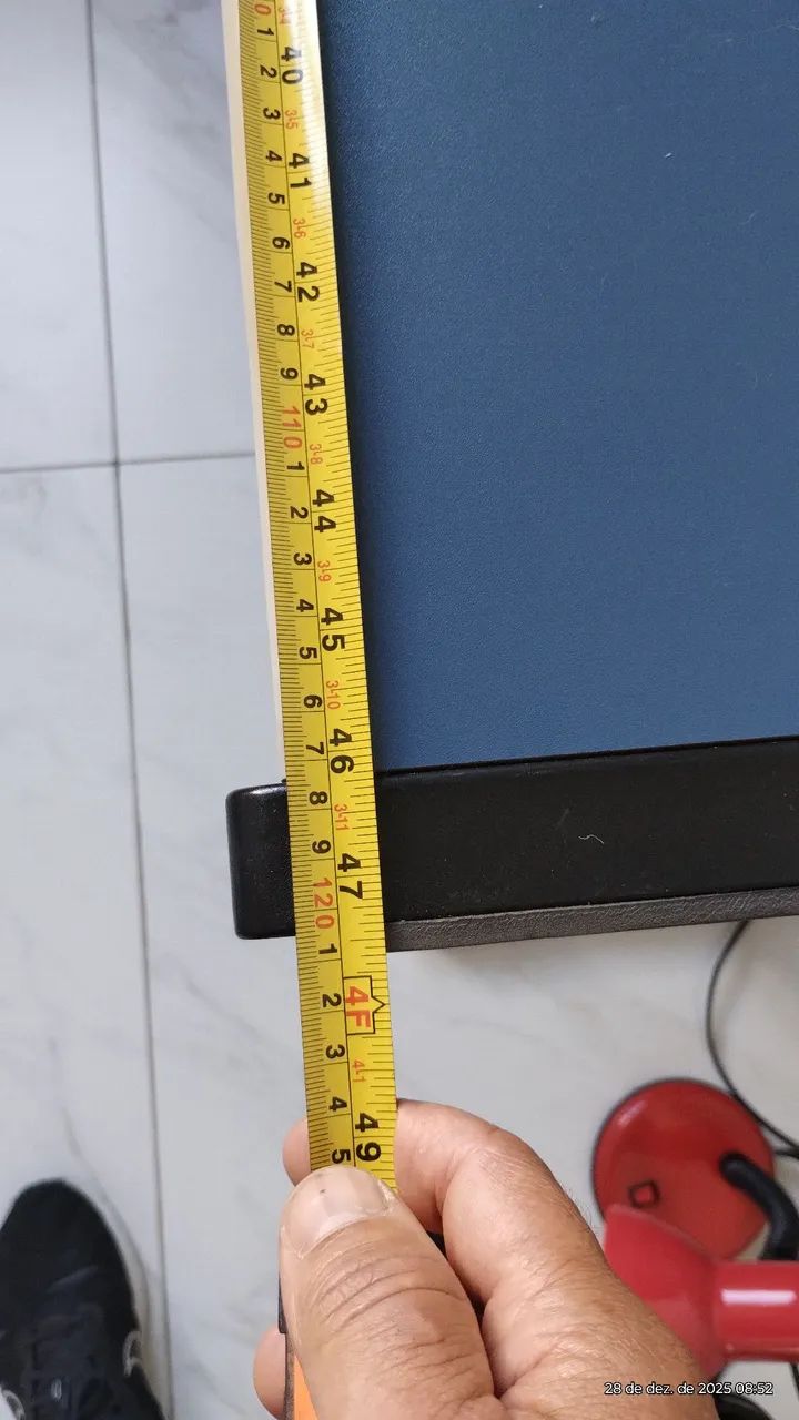 Mesa escritório 3 gavetas c chave  - Foto 6