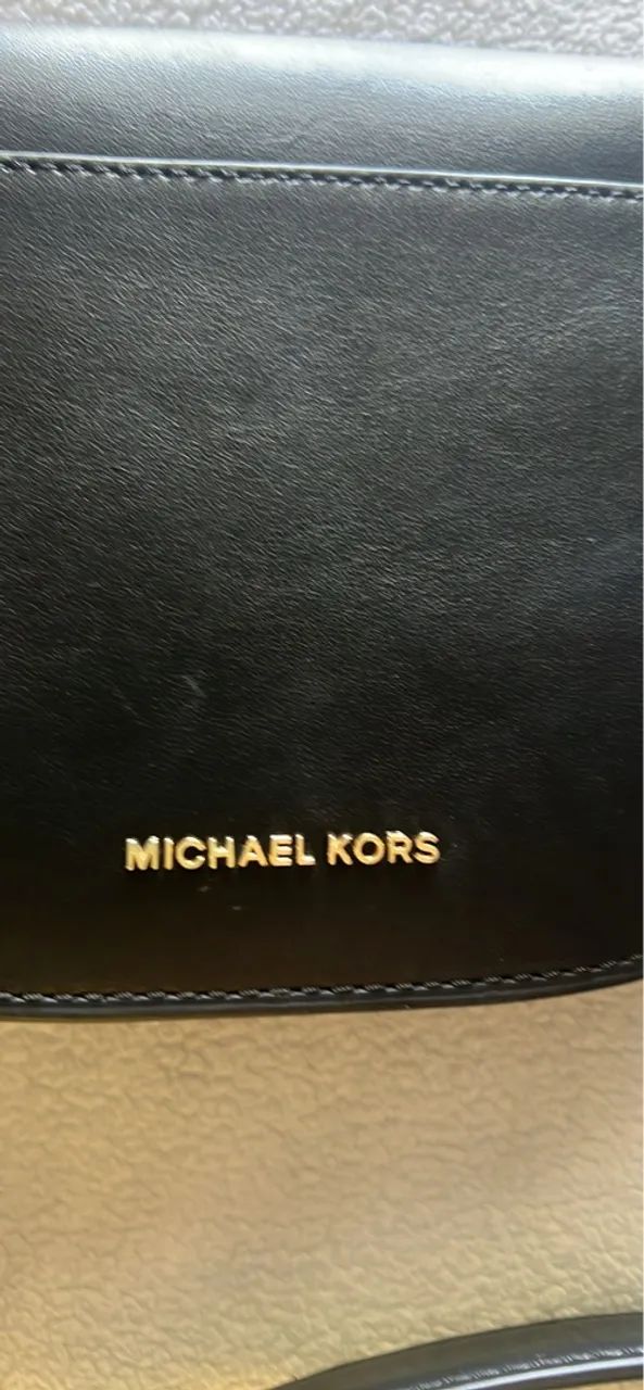 Bolsa original Michael Kors em couro preta  - Foto 5