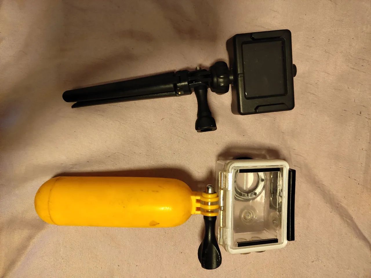 Câmera de Ação EKEN 4K com Acessórios - Foto 2