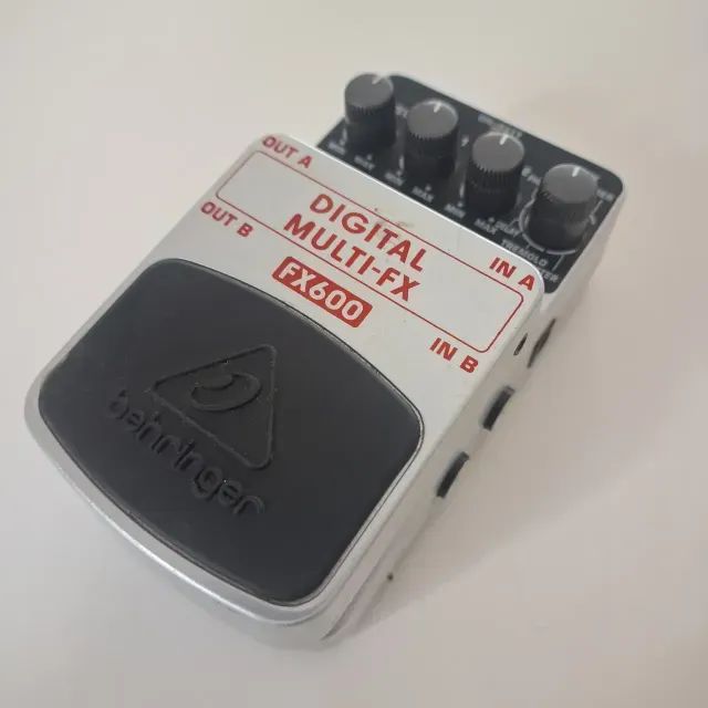 Pedal Multi Efeito Behringer FX600 - Foto 2