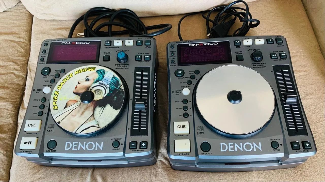 Par de Denon DN-S1000 + Mixer Behringer VMX 300 - Foto 3