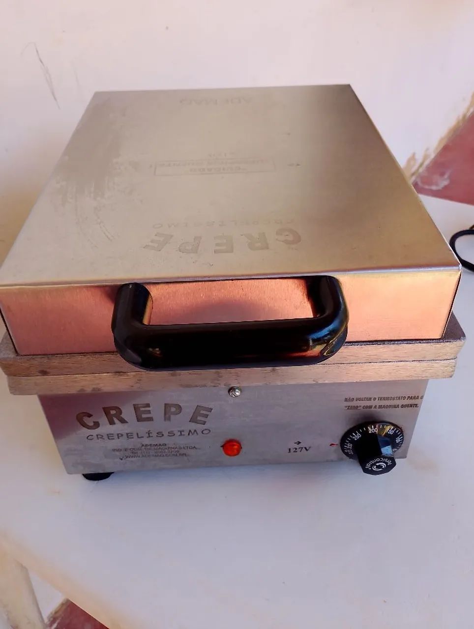 Vendo Máquina de Crepe Suíço 