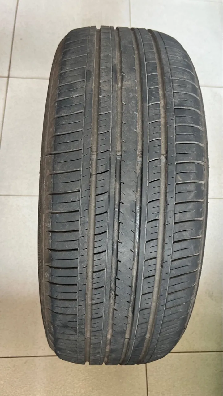 Pneu aro 18 - 225/55 r18