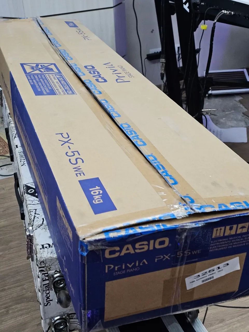 Teclado Casio Privia PX-5s + capa para tranporte e pedal - Foto 6