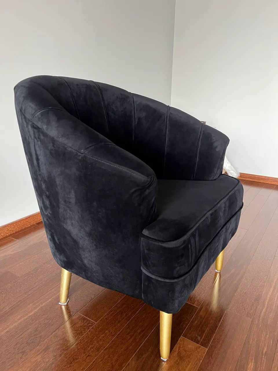 Poltrona preta chiquérrima - Foto 3