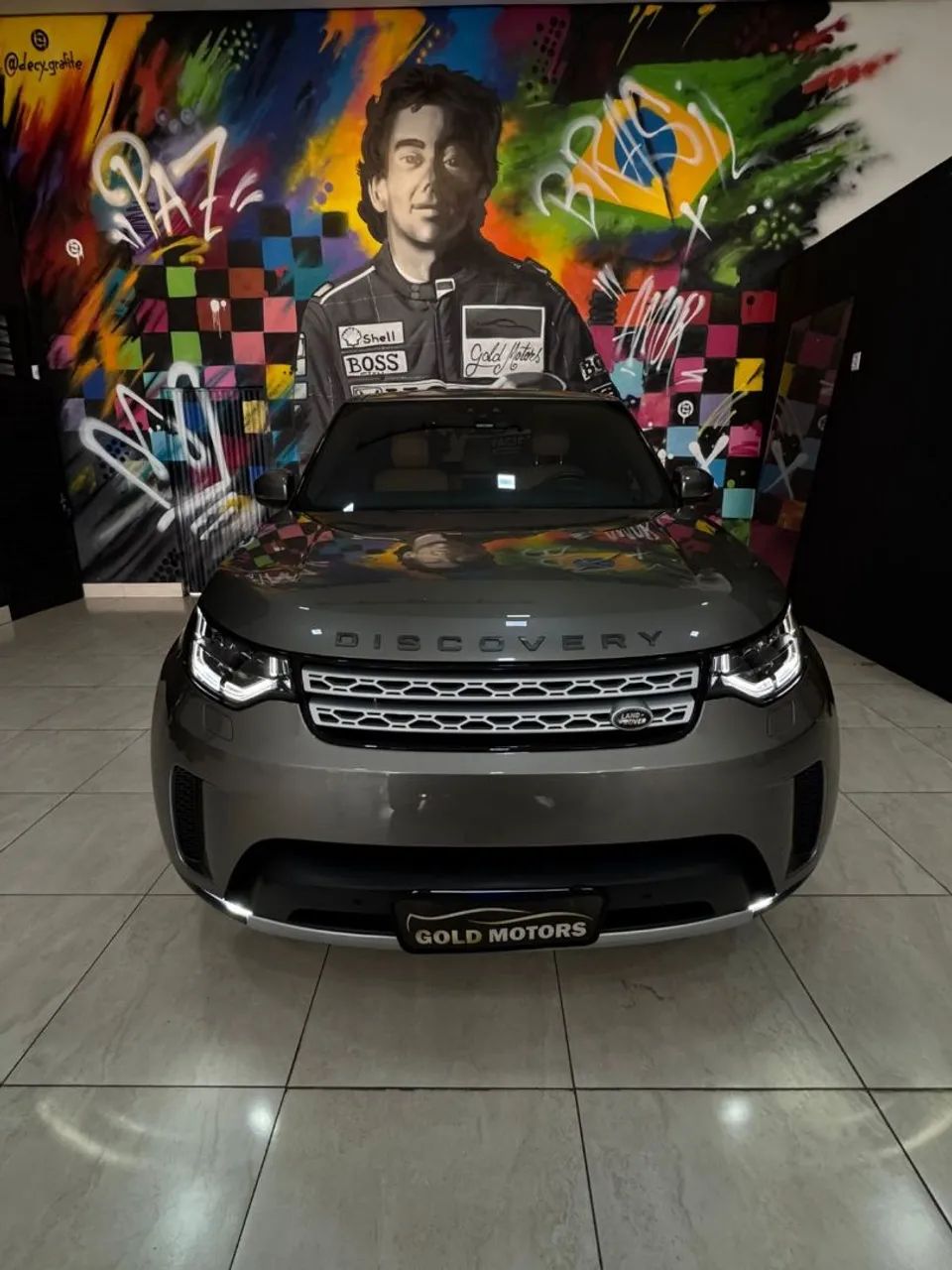 Land Rover Discovery 2020