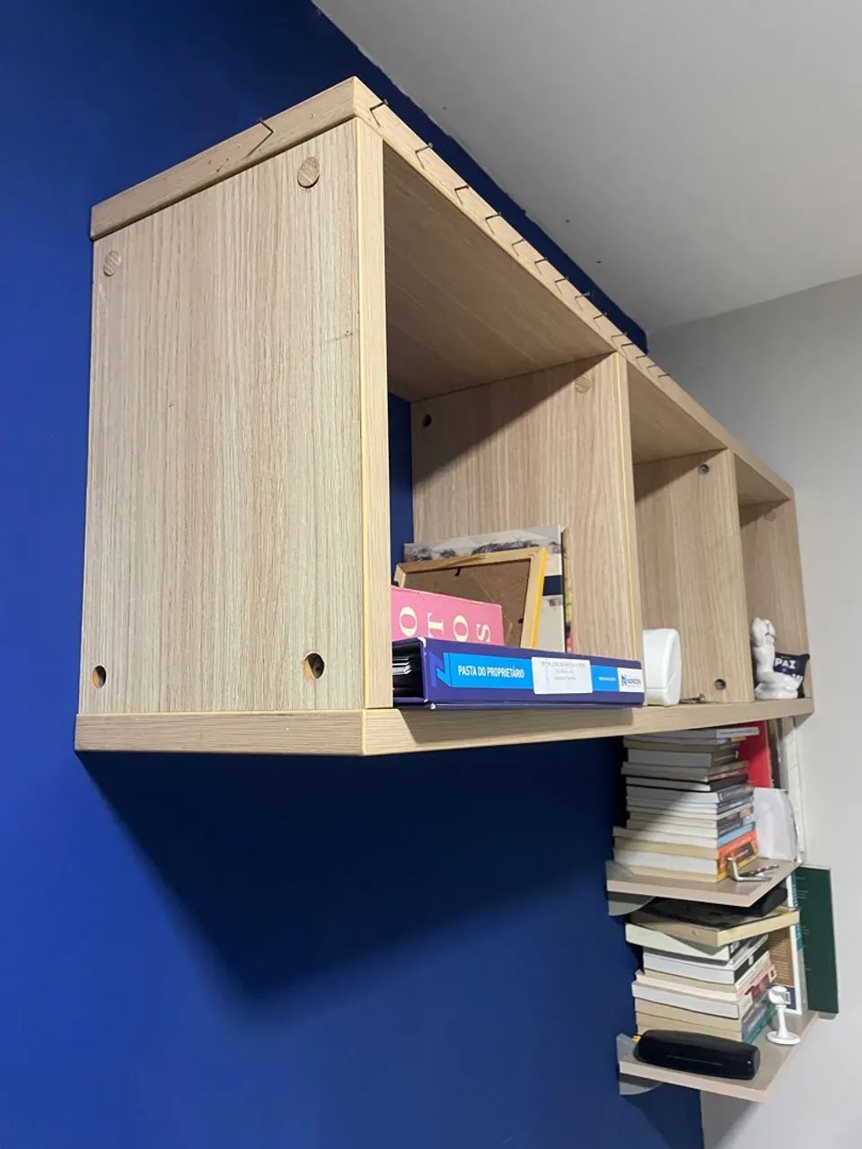 Estante nicho de madeira para organização com 2 prateleiras  - Foto 3