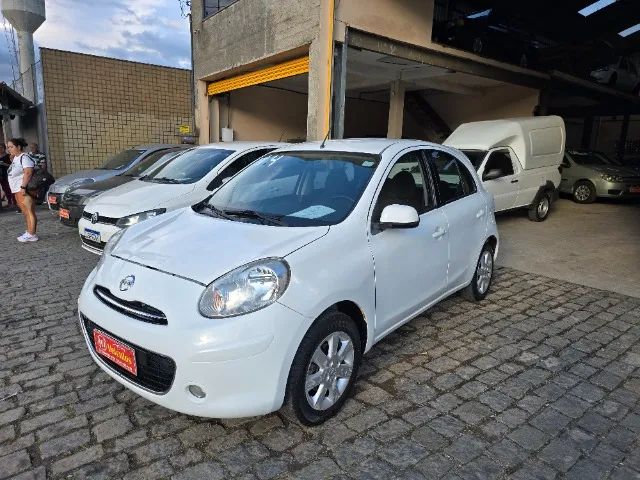 Nissan March S 1.0 12V FLEX 2016