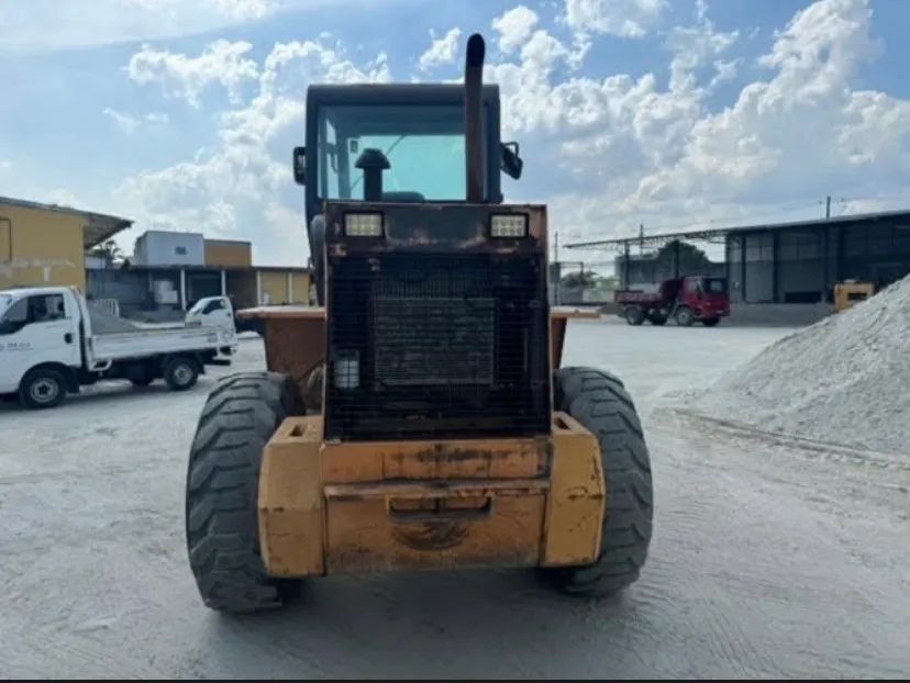 Pá Carregadeira  - Foto 3