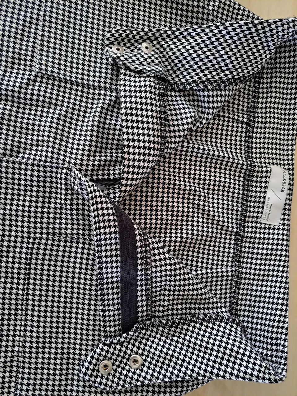 Saia estilo pied-de-poule com detalhes - Foto 3