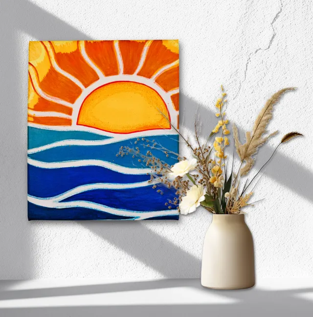 Mini quadro Decorativo de Sol estilizado a mão em acrílico medindo 30x25cm