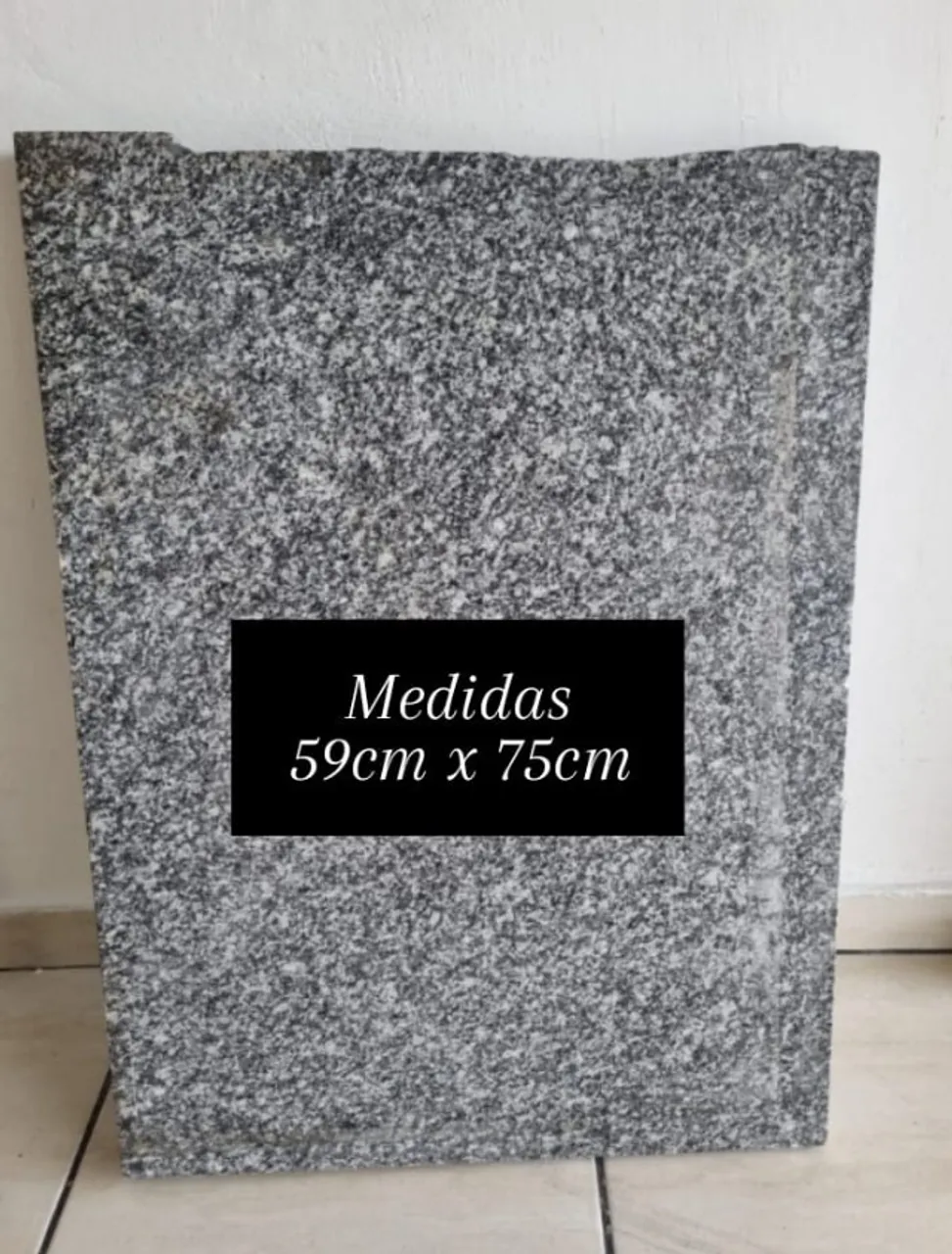 Pedra em mármore 0,,59cm x 0,75cm