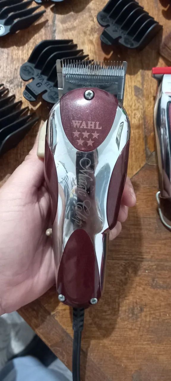 Máquina de Cortar Cabelo Wahl Magic Clip