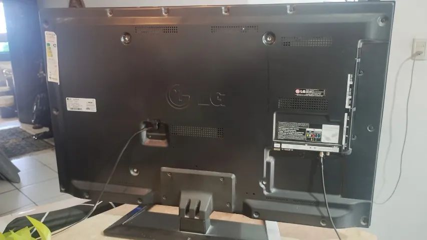 TV LG Led 42 Full HD Com 4 HDMi e 3 USB Televisão - Foto 3