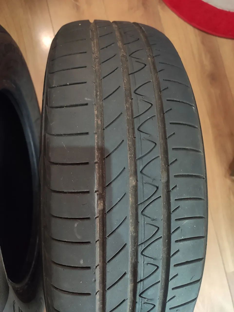Pneu Continental PowerContact2 175/65 R14 - Foto 6