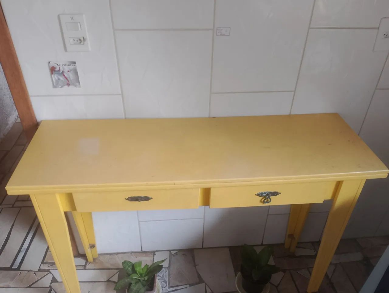 VENDIDA - Mesa/mini estante vintage em madeira - Retrô - Foto 2